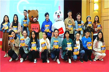 d60f3bda3554c4a45ba8a63abb1a1001_meitu_3.jpg